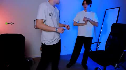 lucas_long_ online show from 09.18.25