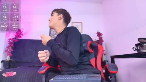 Snapshot of lucas_lovee chatting on 03.01.26 Lucas lovee online show from 03.01.26