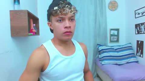 Lucas Luxx online show from 10.15.25