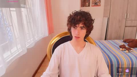 lucas_xo online show from 11.12.25