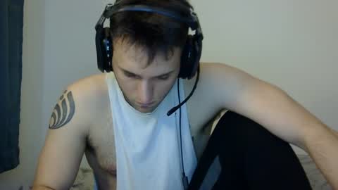 lucasbacon13 online show from 12.03.24