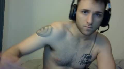 lucasbacon13 online show from 12.05.24