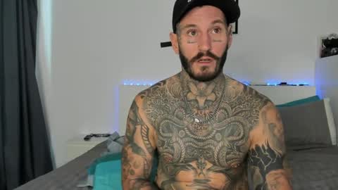 Snapshot of lucasexclusive chatting on 04.26.26 lucasexclusive online show from 04.26.26