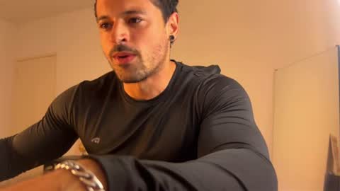 lucasfit24 online show from 06.25.26