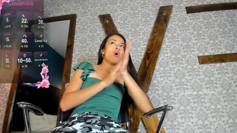 MIA HOT online show from 02.10.25