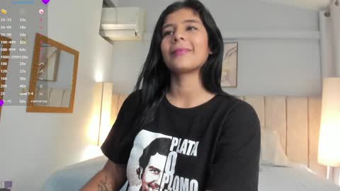 Snapshot of luceroo1 chatting on 01.27.25 luceroo1 online show from 01.27.25