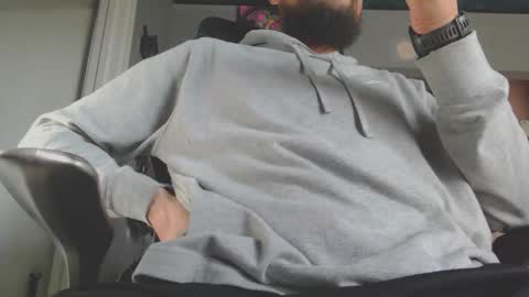 Snapshot of luchilove69 chatting on 12.29.24 Luchi Luchano online show from 12.29.24