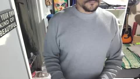 Luchi Luchano online show from 12.01.25