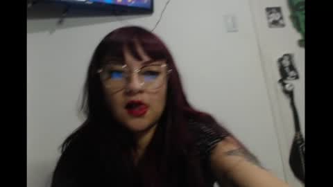 Snapshot of lucia_d_carton chatting on 06.25.26 Lulu DCarton online show from 06.25.26