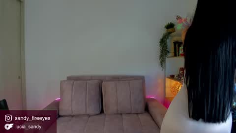 Lu   Intagramsandy fireeyes online show from 12.03.24