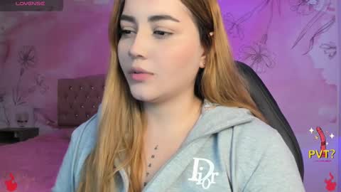 lucia star  online show from 02.11.25