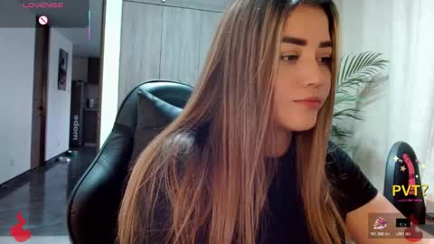 lucia star  online show from 02.12.26