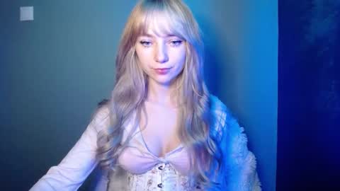 Lucy online show from 11.09.25