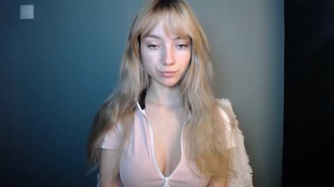 Lucy online show from 12.16.25