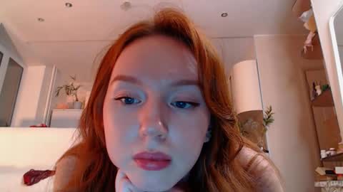 Lucia online show from 01.11.25