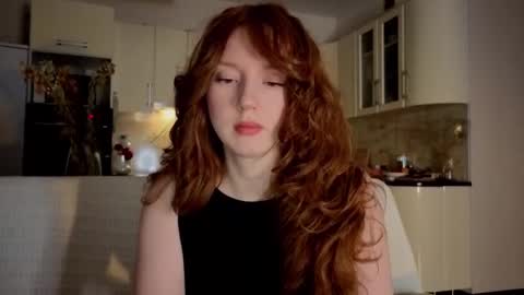 Lucia online show from 10.18.25