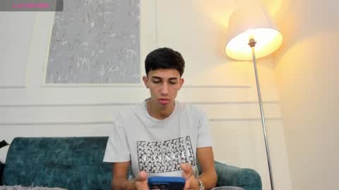 Pirulo online show from 10.06.25