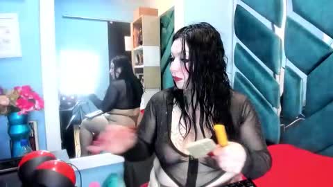 Snapshot of luciana_ass chatting on 09.09.25 Luci online show from 09.09.25
