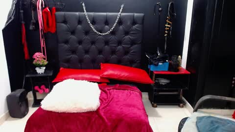 Snapshot of luciana_di chatting on 03.27.26 Luciana Di online show from 03.27.26