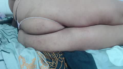 Snapshot of luciana_milf1 chatting on 03.05.25 Luciana online show from 03.05.25