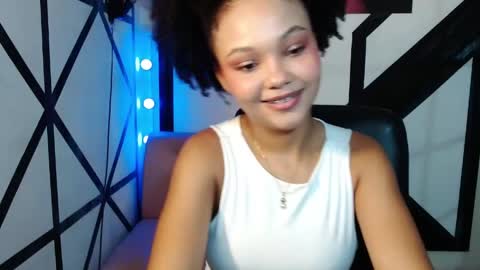 LUCIANA  online show from 04.17.26