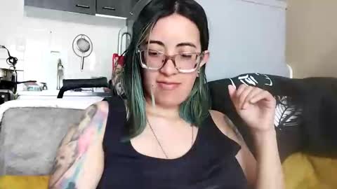 Dani 3 online show from 11.07.25