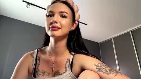 Snapshot of lucianaforgy chatting on 07.08.26 Zofia online show from 07.08.26