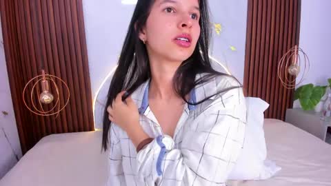 Snapshot of lucianasmith_ chatting on 04.30.26 Luci online show from 04.30.26