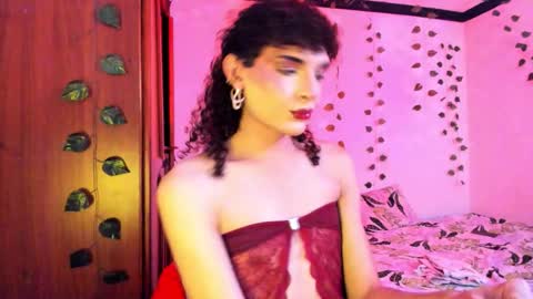 Lucy or Lucian 3 Come to my social Links3   online show from 09.22.25