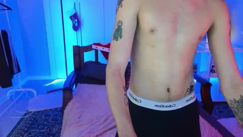 Angelok online show from 12.19.25