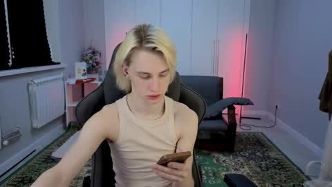 Angelok online show from 03.17.26