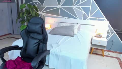 Snapshot of lucifer_dauhgter chatting on 02.27.25 Lucy online show from 02.27.25