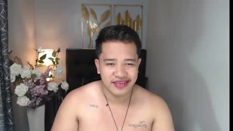 Luciferhotcum online show from 02.08.25