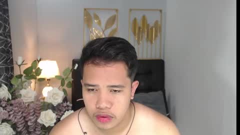 Luciferhotcum online show from 02.11.25