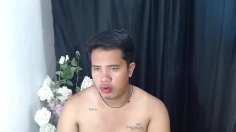 Luciferhotcum online show from 02.25.25