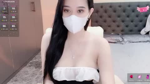 lucii04 online show from 04.21.26