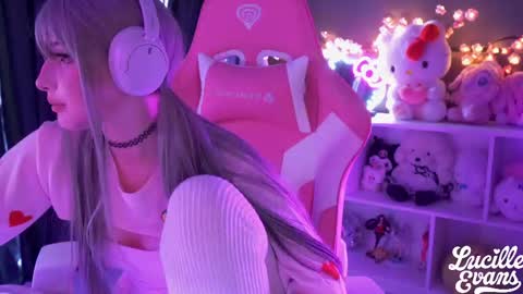 Lucy UwU online show from 04.30.26