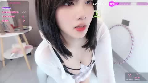 luckaisha online show from 09.30.25