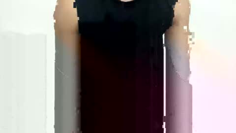 Snapshot of lucky7inchh chatting on 10.28.25 lucky7inchh online show from 10.28.25