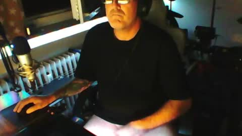 Snapshot of luckyfreak1 chatting on 07.13.26 call me Stefan online show from 07.13.26