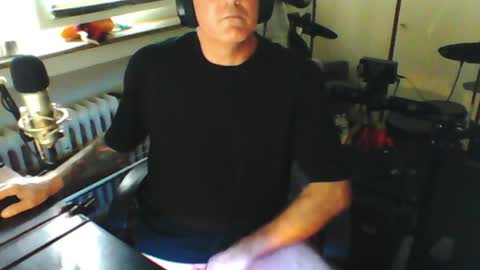 Snapshot of luckyfreak1 chatting on 07.19.26 call me Stefan online show from 07.19.26