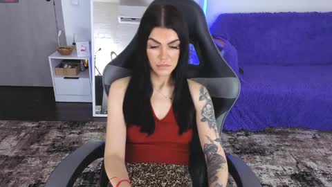 Monika online show from 04.25.26