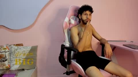 Snapshot of luckysamer chatting on 02.20.26 LuckySame online show from 02.20.26