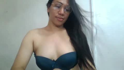 Snapshot of luckyts_cumx chatting on 05.02.26 luckyts_cumx online show from 05.02.26