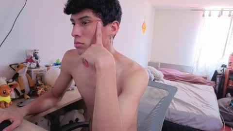 Lu Independent Model online show from 03.06.26