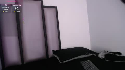   online show from 10.02.25