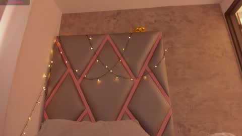   online show from 03.01.26