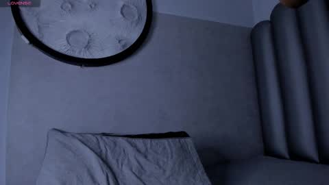   online show from 03.08.26