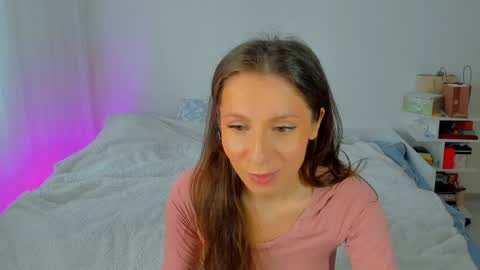 Snapshot of lucy__ray chatting on 05.07.26 lucy__ray online show from 05.07.26