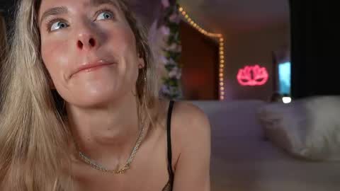 Lucy. online show from 04.14.26